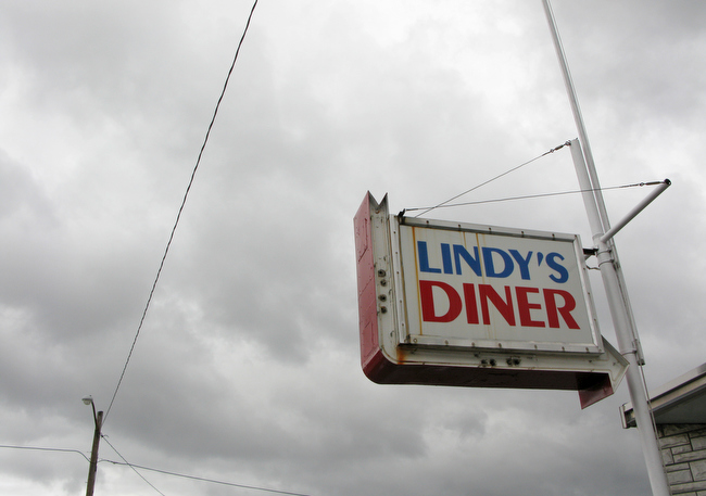 lindy's diner, keene, nh, 2008